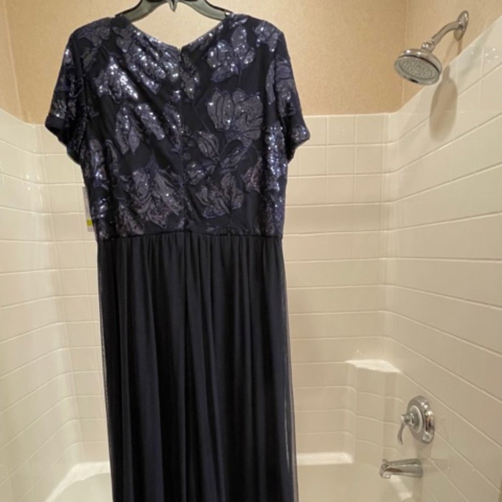 NWT R&M Richards Power Mesh Sequin Maxi Navy Dress Size 14